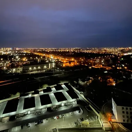 сozy 704 Sunrise On The 22nd Floor In The Center Апартаменти