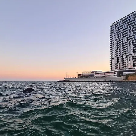 сozy 704 Sunrise On The 22nd Floor In The Center * Odesa