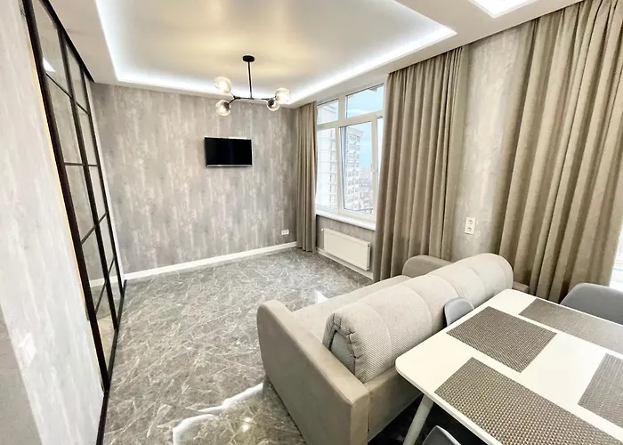 сozy 704 Sunrise On The 22nd Floor In The Center Apartment Odesa